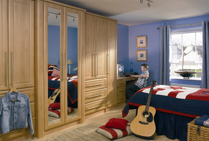 fitted wardrobes by Supreme Bedrooms 